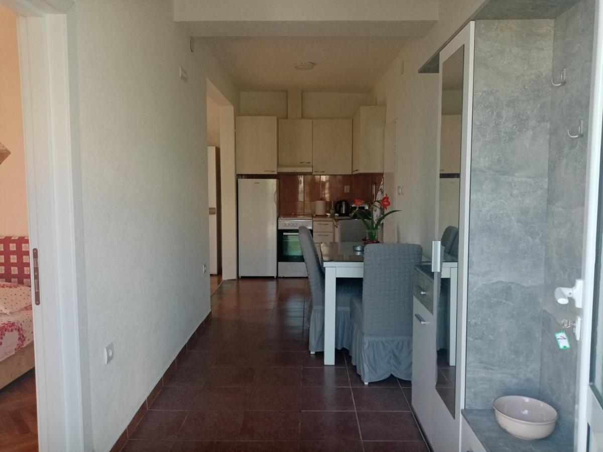 Apartmani Bosco Tivat Eksteriør billede