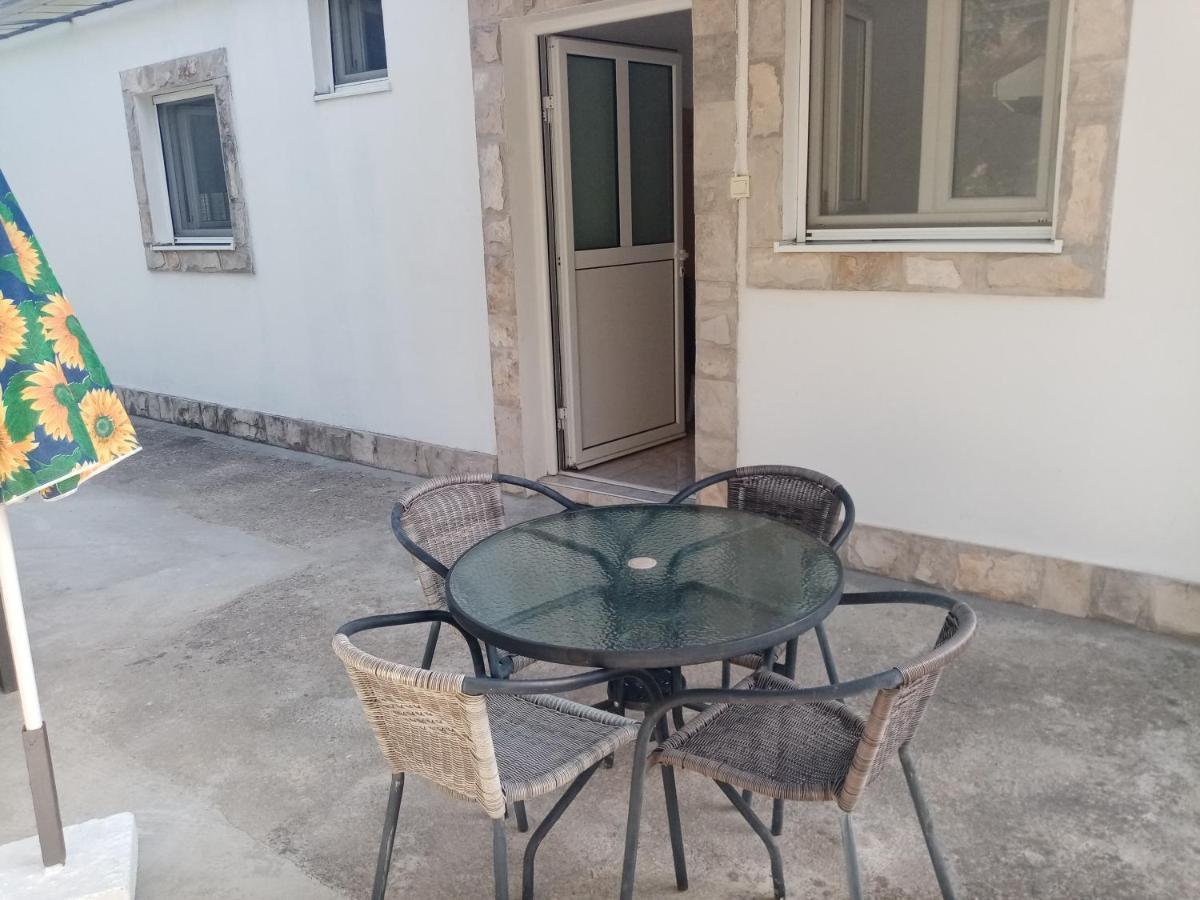 Apartmani Bosco Tivat Eksteriør billede