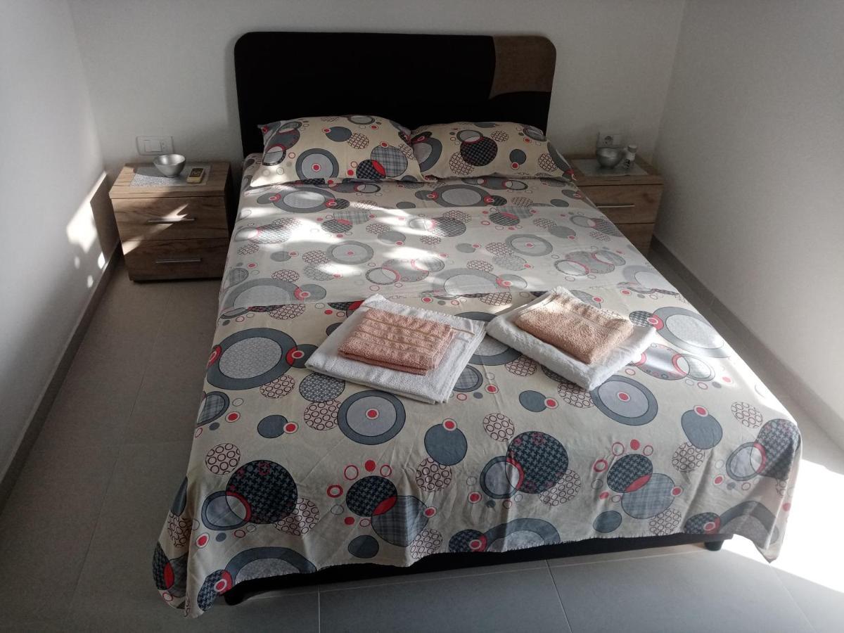 Apartmani Bosco Tivat Eksteriør billede