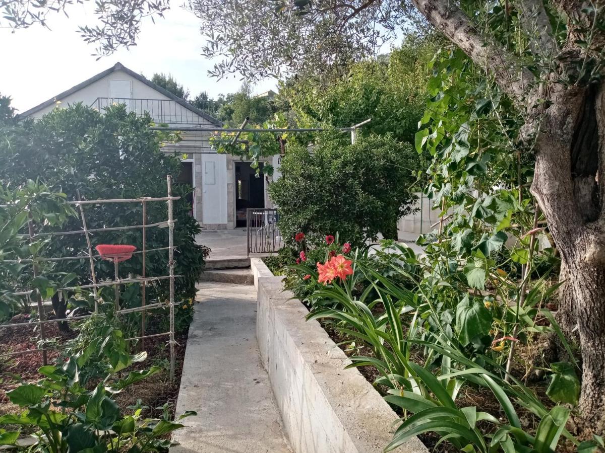 Apartmani Bosco Tivat Eksteriør billede