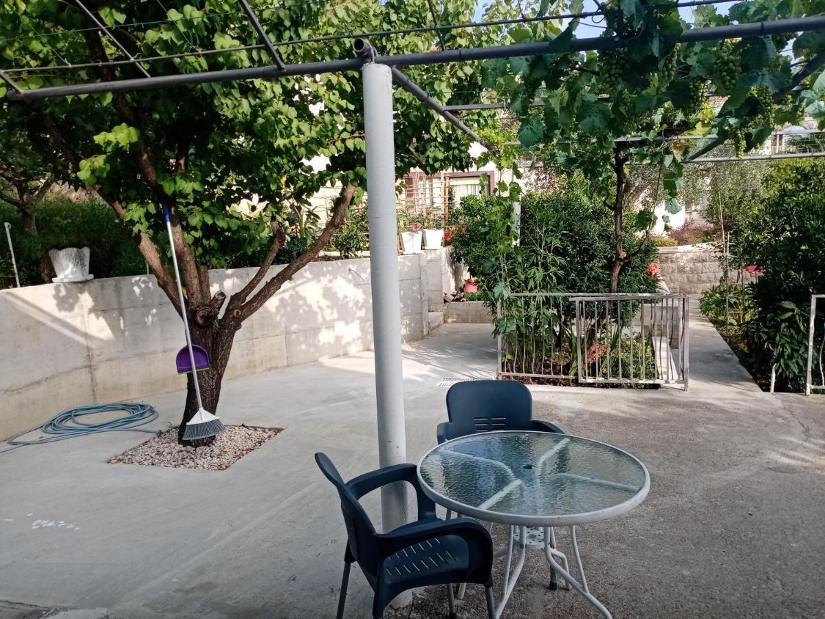 Apartmani Bosco Tivat Eksteriør billede