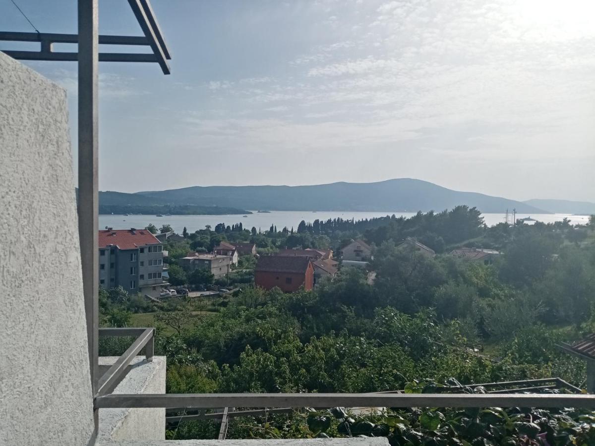Apartmani Bosco Tivat Eksteriør billede