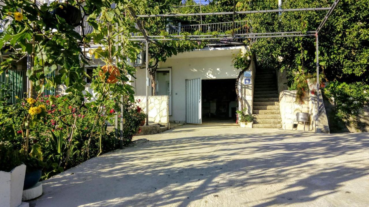 Apartmani Bosco Tivat Eksteriør billede